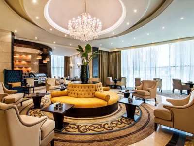 Готель Golden Ocean 3*